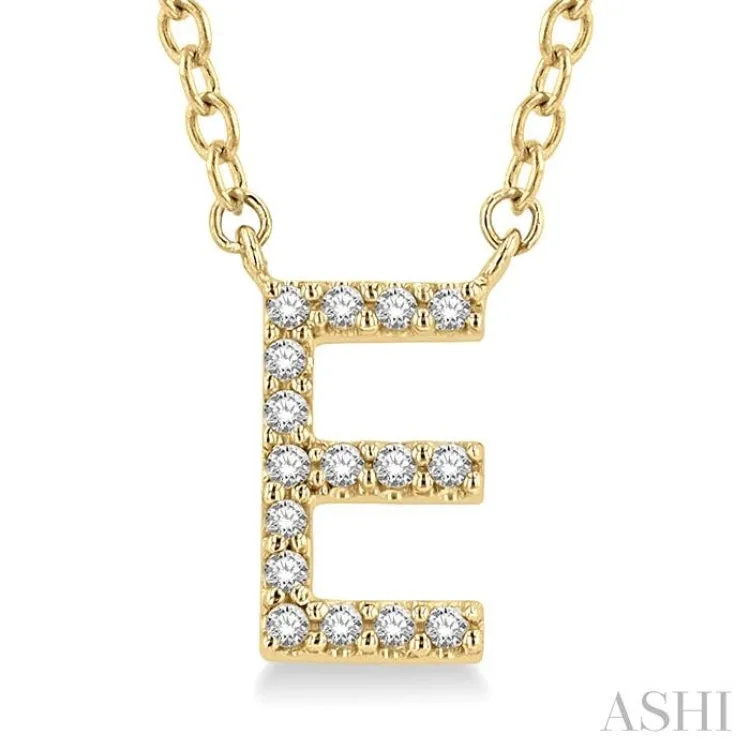 1/20 Ctw Initial 'E' Round Cut Diamond Pendant With Chain in 14K Yellow Gold