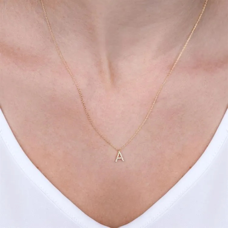 1/20 Ctw Initial 'L' Round Cut Diamond Pendant With Chain in 14K Yellow Gold