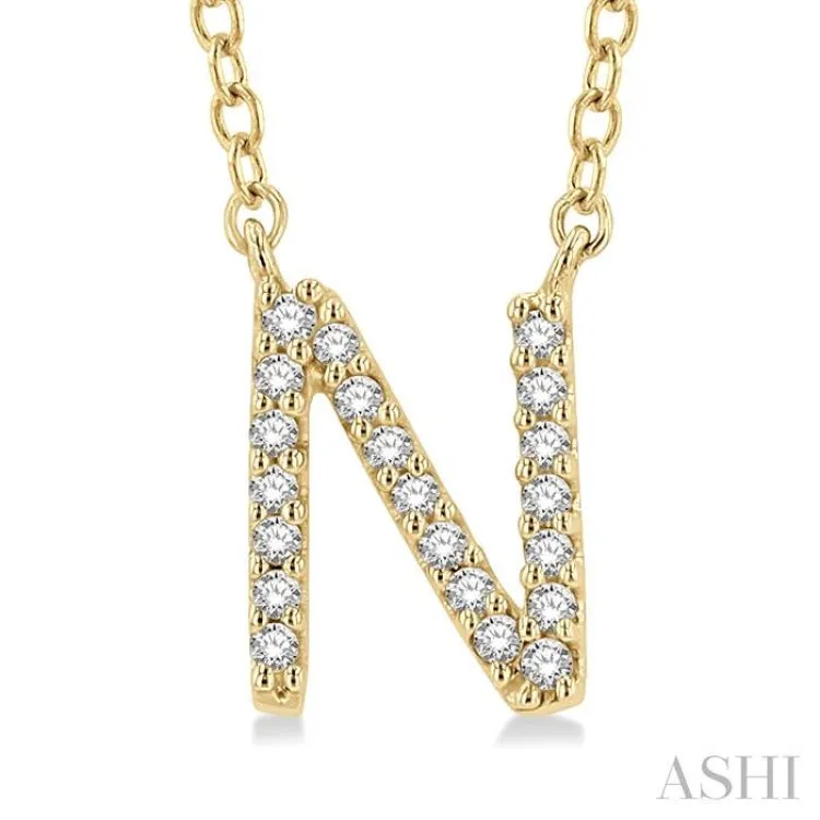 1/20 Ctw Initial 'N' Round Cut Diamond Pendant With Chain in 14K Yellow Gold