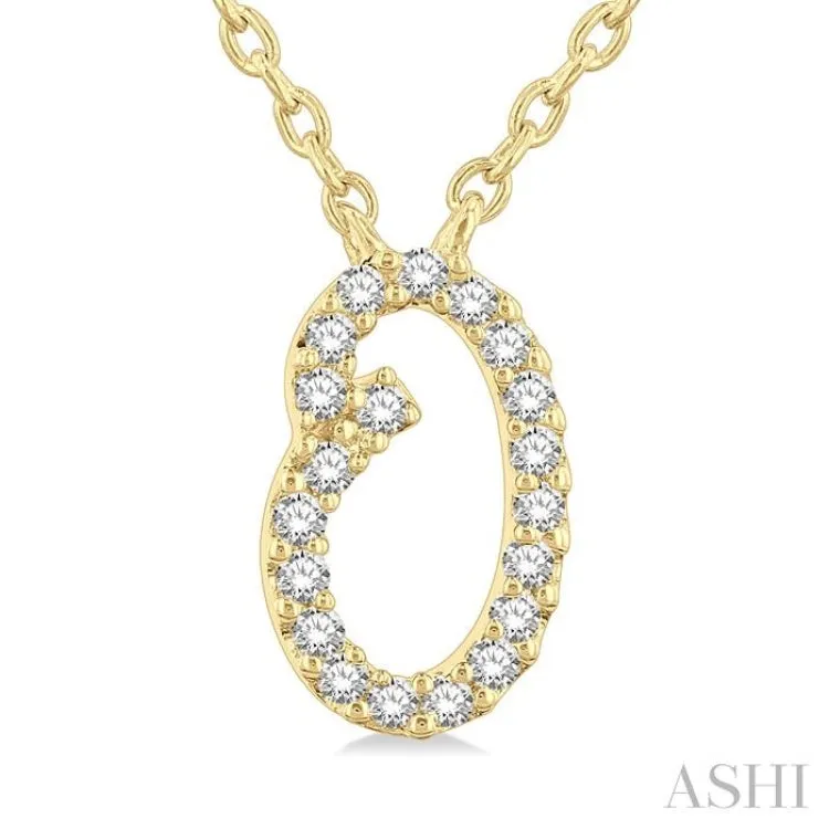 1/20 Ctw Initial 'O' Round cut Diamond Pendant With Chain in 10K Yellow Gold