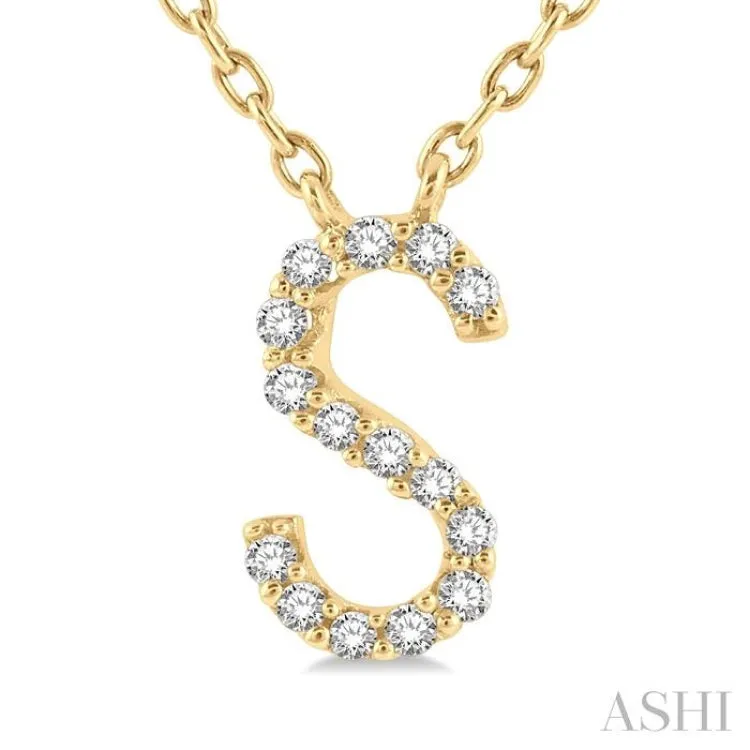 1/20 Ctw Initial 'S' Round Cut Diamond Pendant With Chain in 14K Yellow Gold