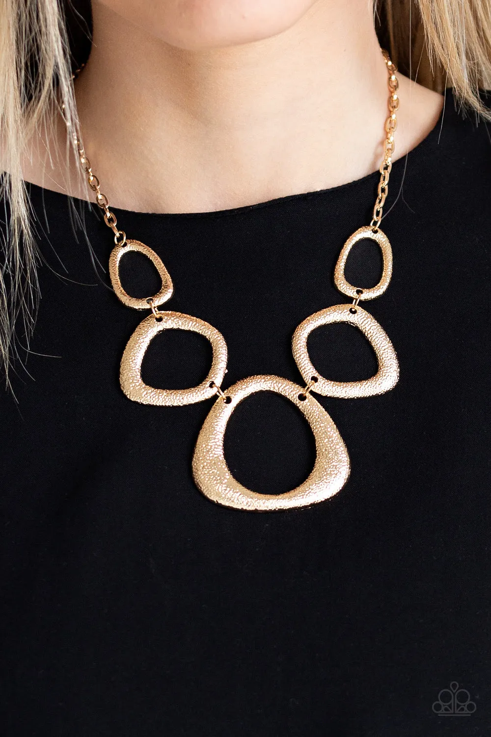 Backstreet Bandit - Gold Paparazzi Necklace