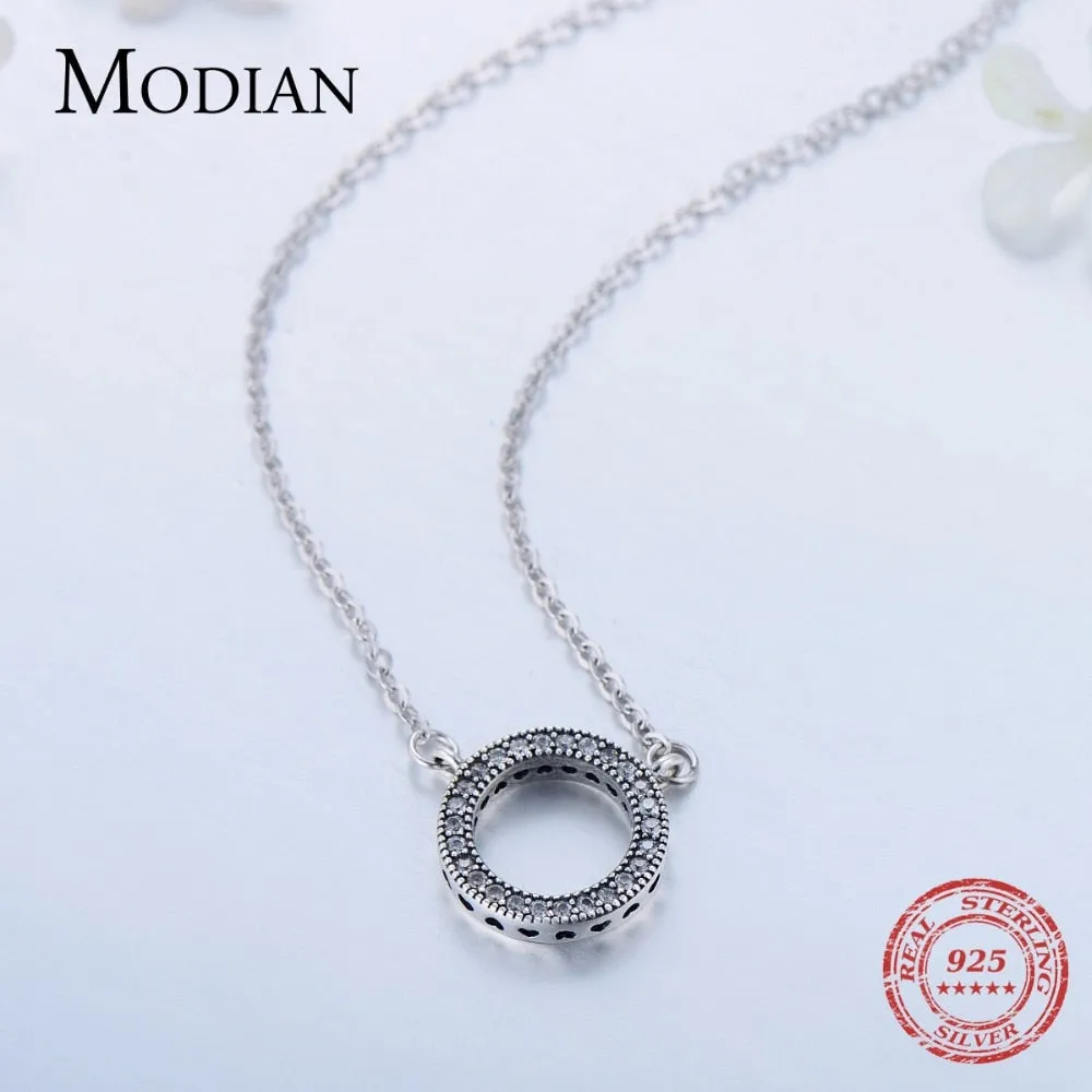 Elegant Brown Cubic Zirconia Circle Necklace with Vintage and Romantic Style for Women