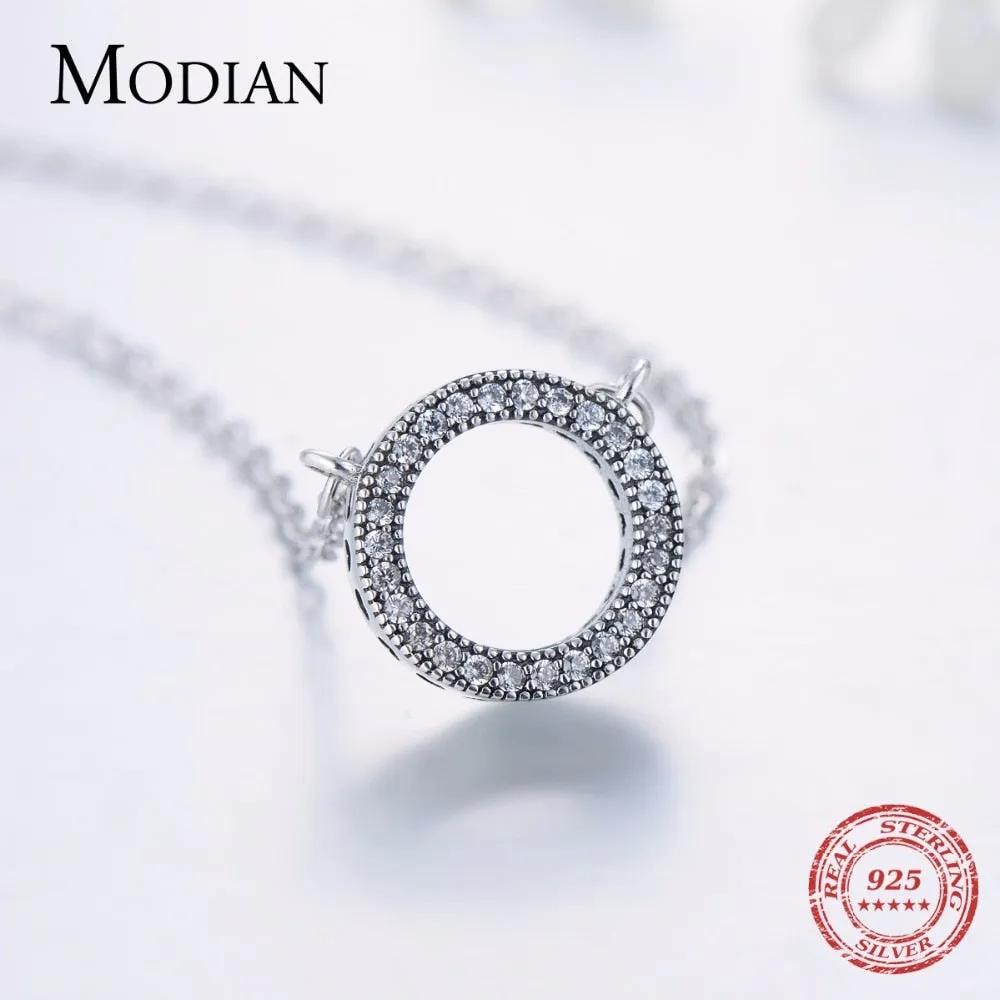 Elegant Brown Cubic Zirconia Circle Necklace with Vintage and Romantic Style for Women