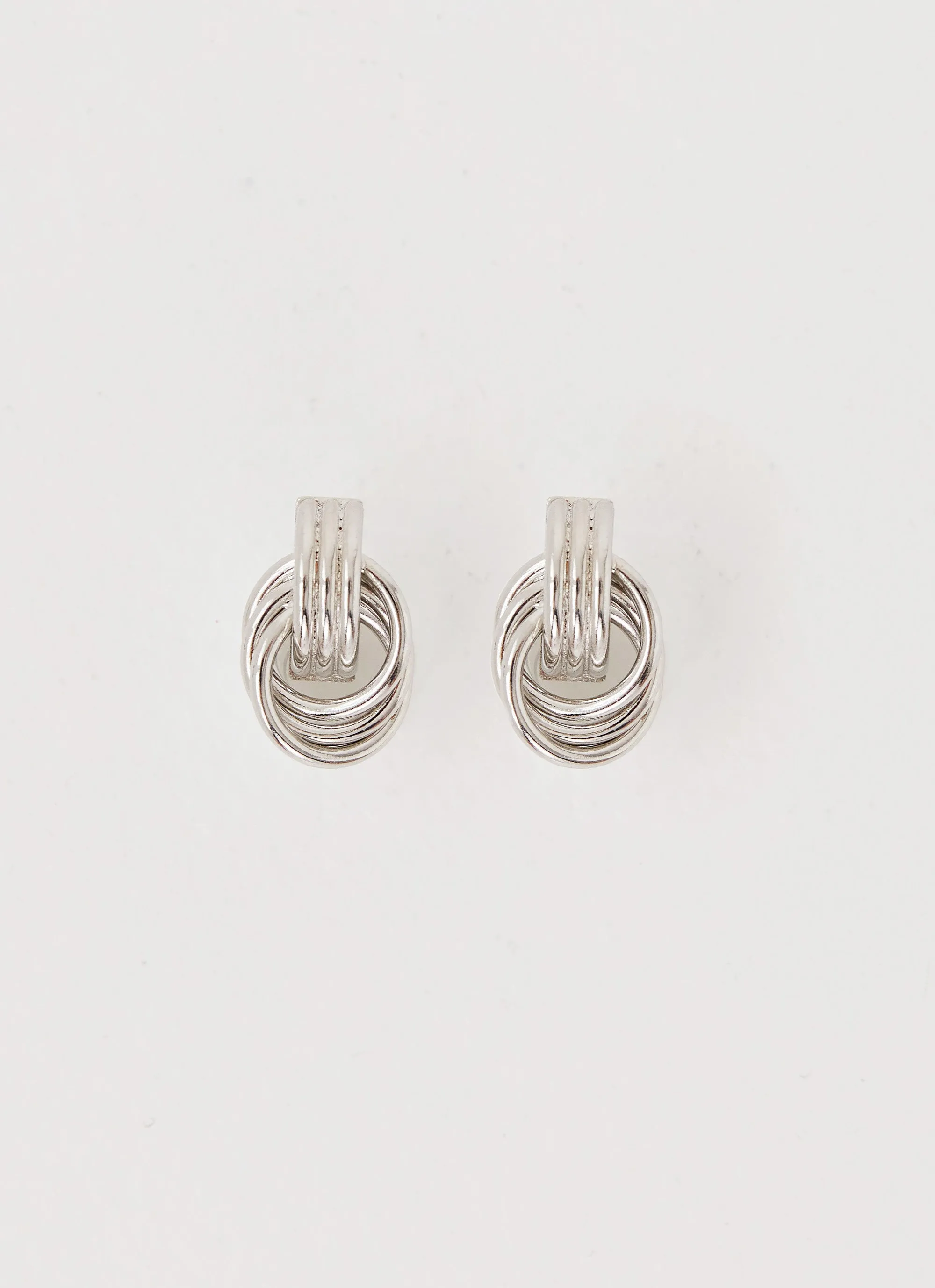 Gracia Knot Earrings - Silver