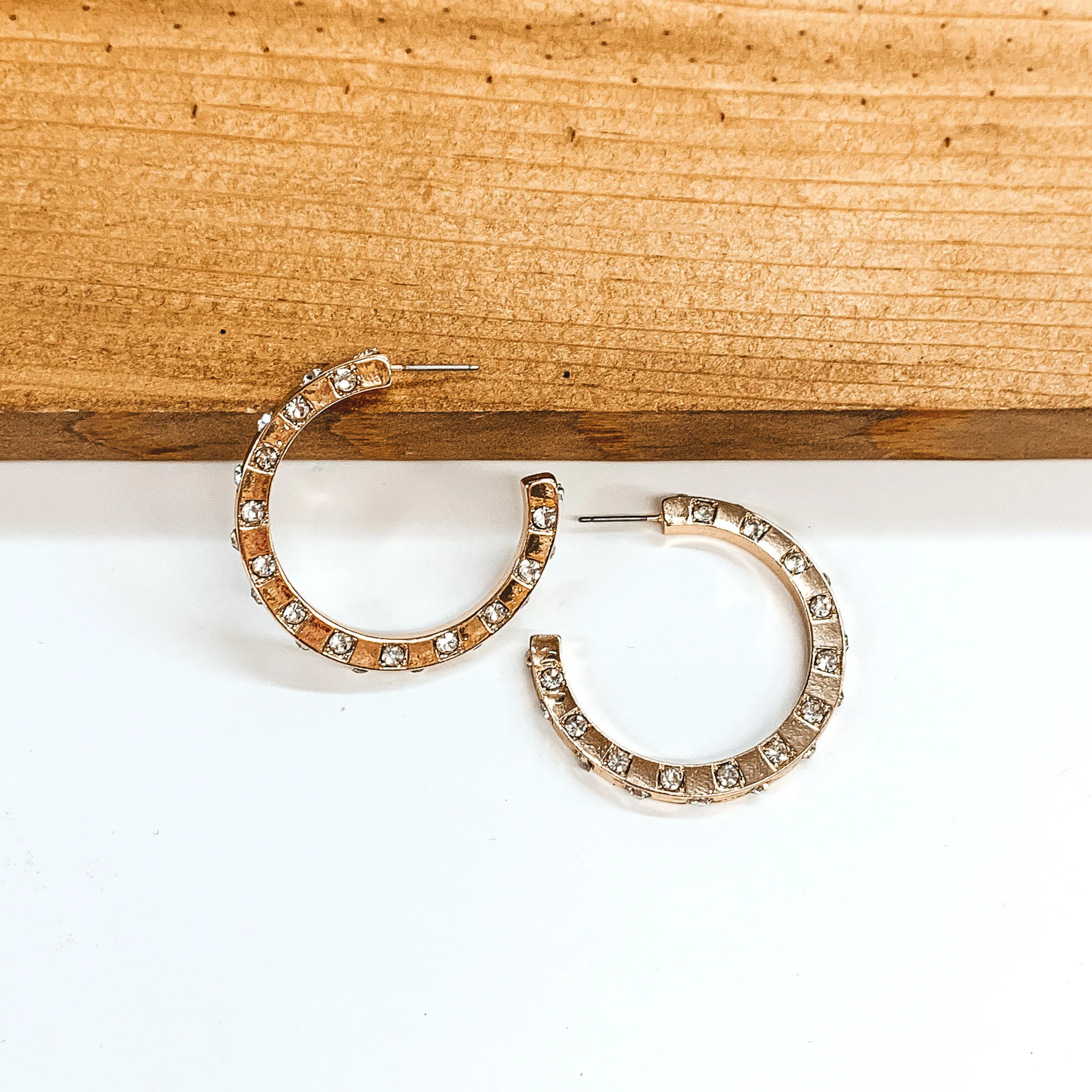 Hoop Earrings with Clear Crystals in Gold