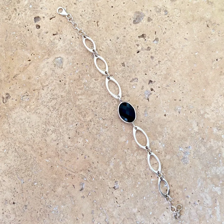 Onyx Oval Gemstone Peony Bracelet