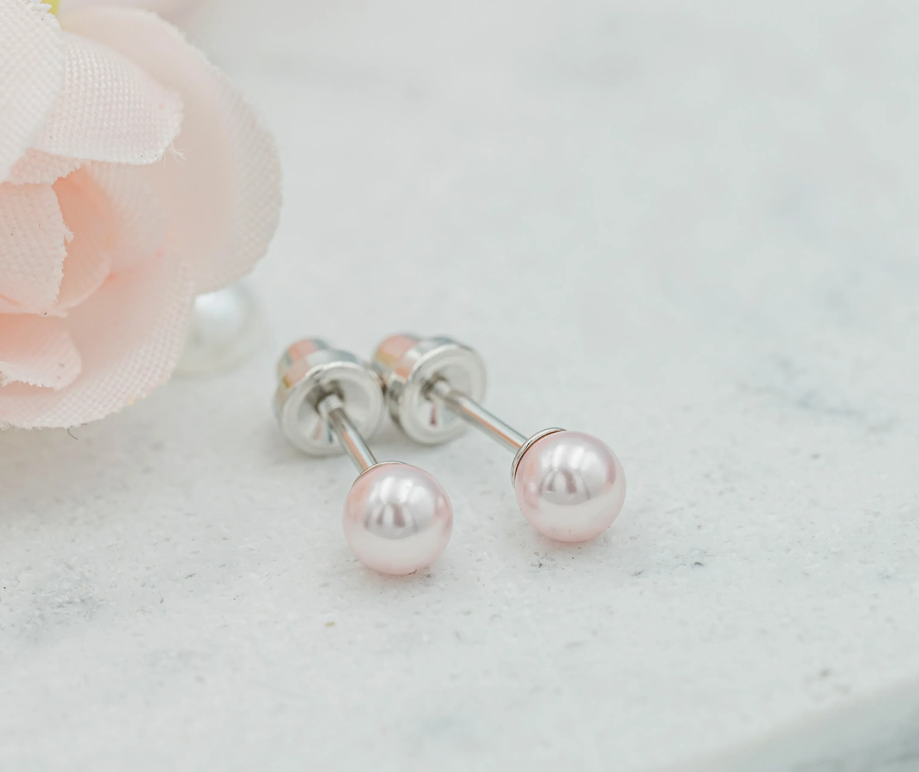 Pearl Earring - Pink