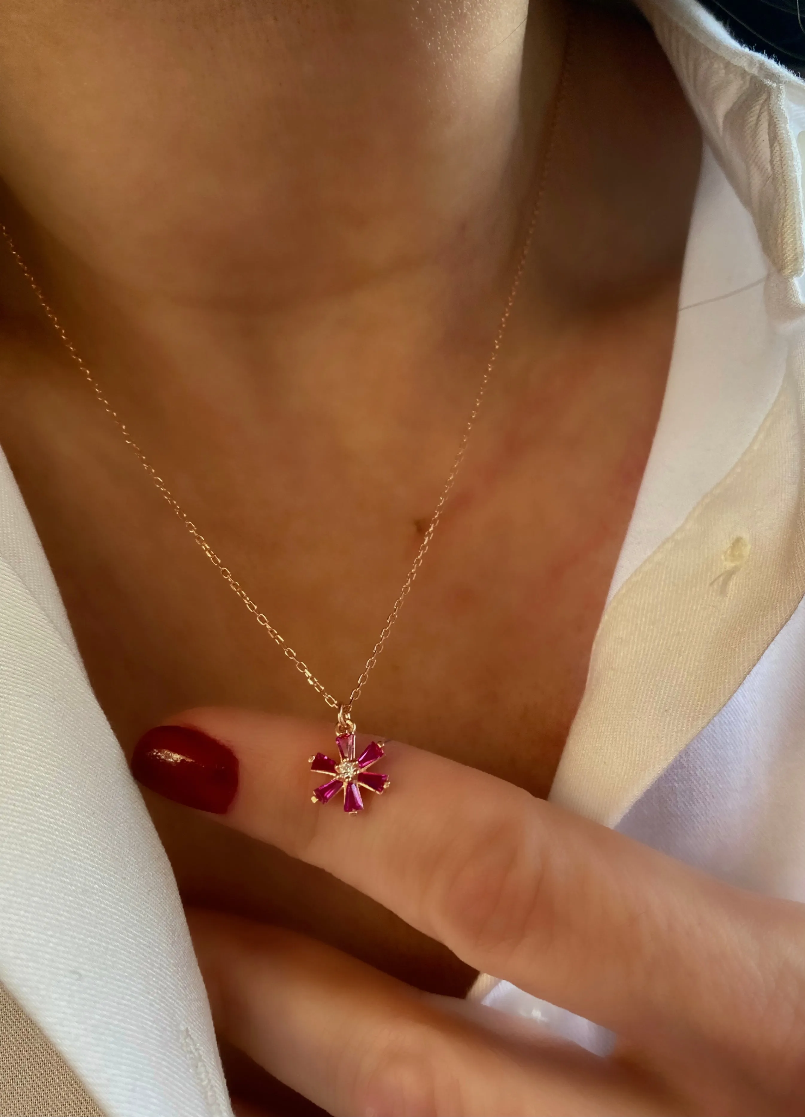 Pretty flower Necklaces with colourful stones